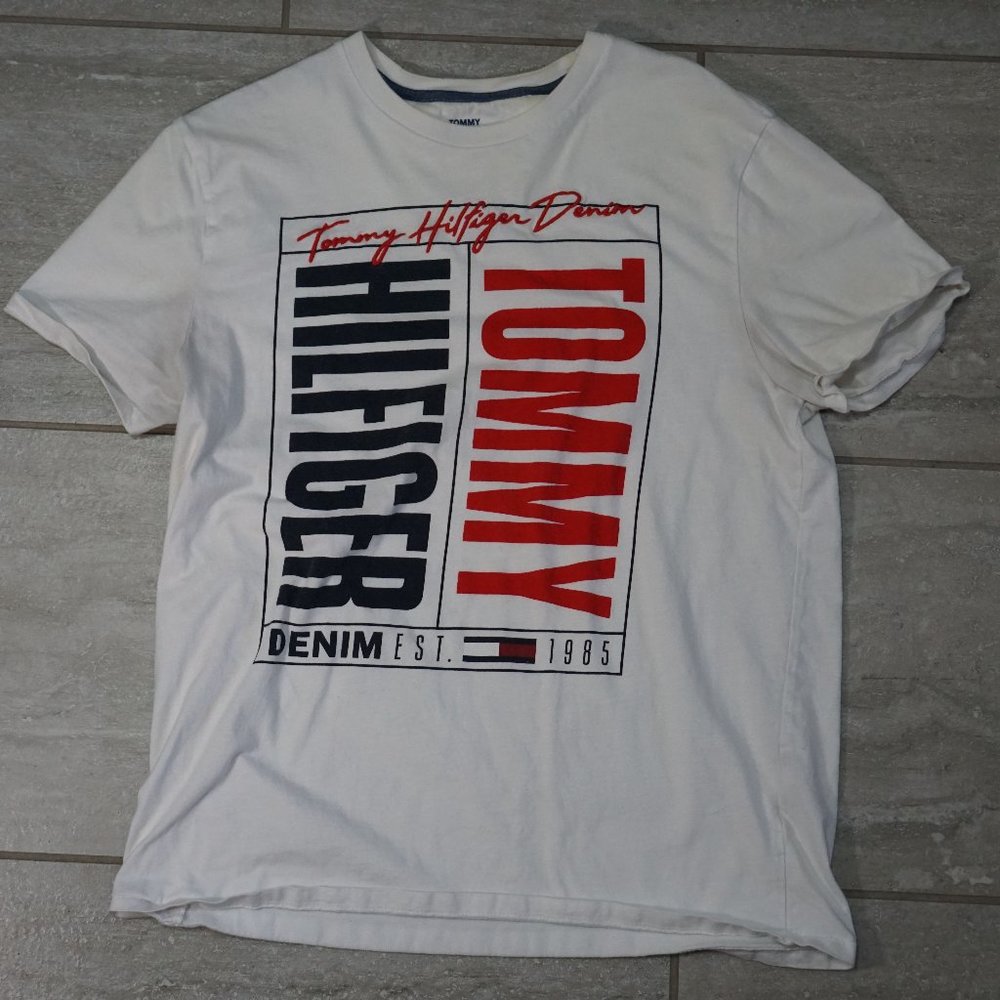 Tommy Hilfiger Men's Embroidered Logo Tee Size Medium White